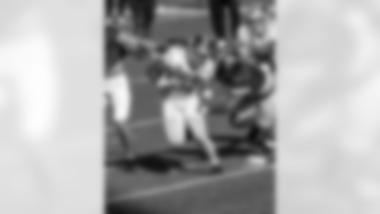 Check out photos from Day 3 of practices at the 2026 Panini Senior Bowl in Mobile, Ala. on Thursday, Jan. 30, featuring top NFL Draft prospects. Associate Head Coach and Running Backs Coach Joel Thomas, Quarterbacks Coach Scott Tolzien, Linebackers Coach Peter Sirmon, Assistant Special Teams Coach Kyle Wilber, Assistant Defensive Backs Coach Robert Blanton, and Assistant to the Head Coach Mike Martinez continue working with players.