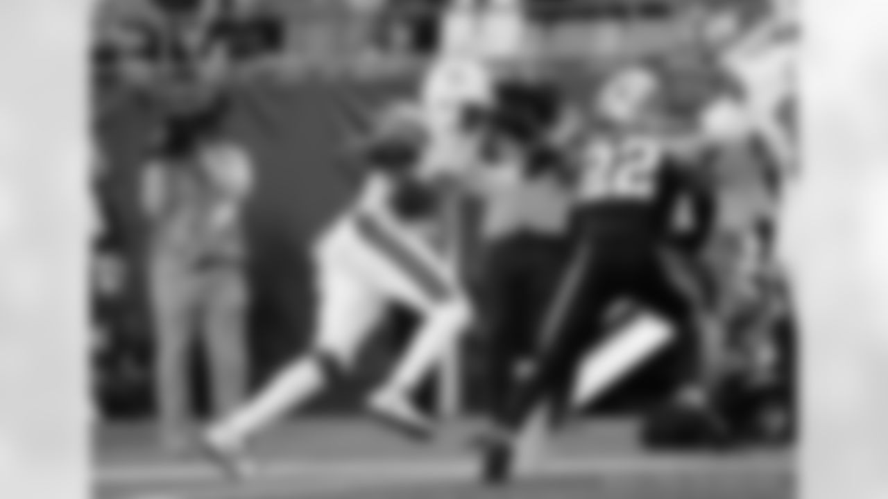 Check out the game action photos from the New Orleans Saints game against the Carolina Panthers for Week 10 of the 2025 NFL season on Nov. 9, 2025 at Bank of America Stadium.