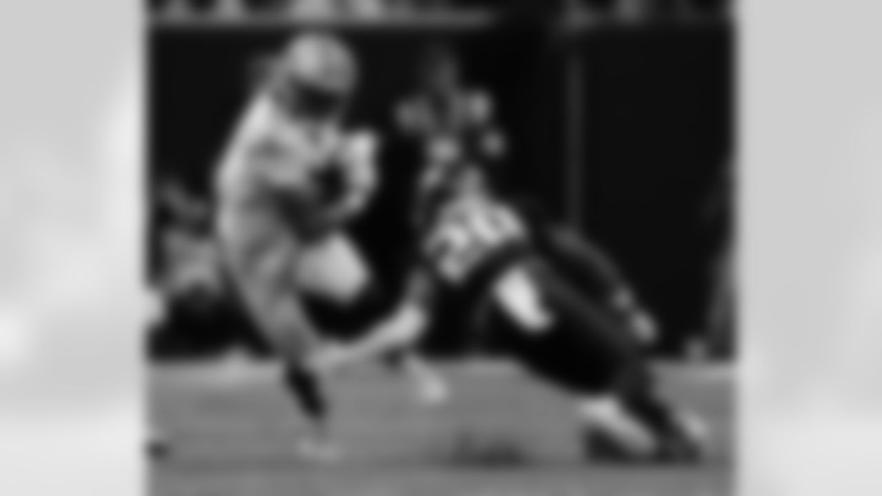 Check out the best photos of the New Orleans offense in their game against the Atlanta Falcons for Week 18 of the 2025 NFL season on Jan. 4, 2026 at Mercedes-Benz Stadium.