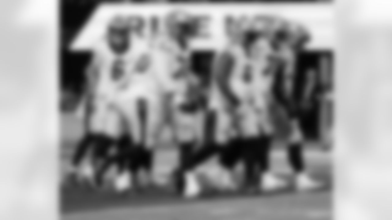 Check out the game action photos from the New Orleans Saints game against the Atlanta Falcons for Week 18 of the 2025 NFL season on Jan. 4, 2026 at Mercedes-Benz Stadium.