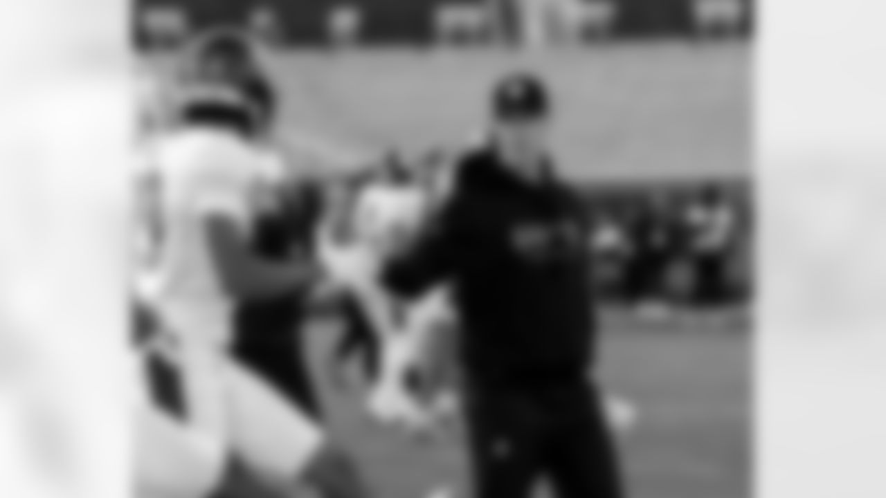 Check out photos from Day 3 of practices at the 2026 Panini Senior Bowl in Mobile, Ala. on Thursday, Jan. 30, featuring top NFL Draft prospects. Associate Head Coach and Running Backs Coach Joel Thomas, Quarterbacks Coach Scott Tolzien, Linebackers Coach Peter Sirmon, Assistant Special Teams Coach Kyle Wilber, Assistant Defensive Backs Coach Robert Blanton, and Assistant to the Head Coach Mike Martinez continue working with players.