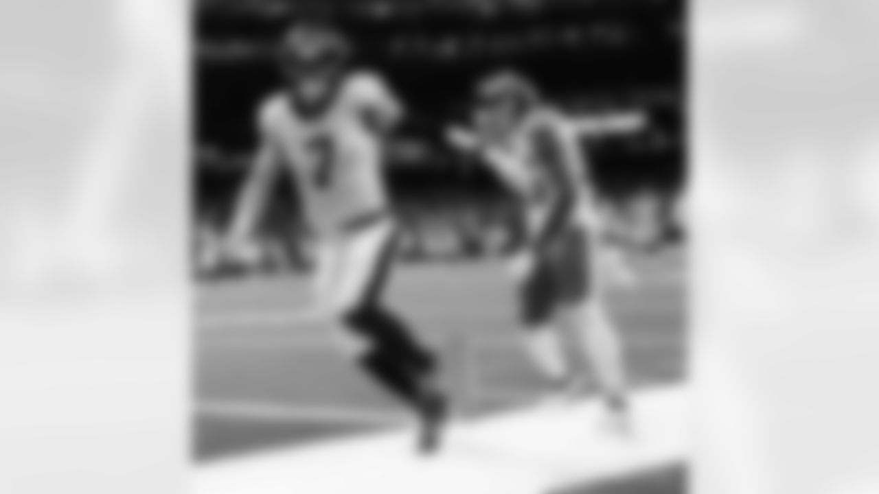 Check out the game action photos from the New Orleans Saints game against the New York Jets for Week 16 of the 2025 NFL season on Dec. 21, 2025 at the Caesars Superdome.