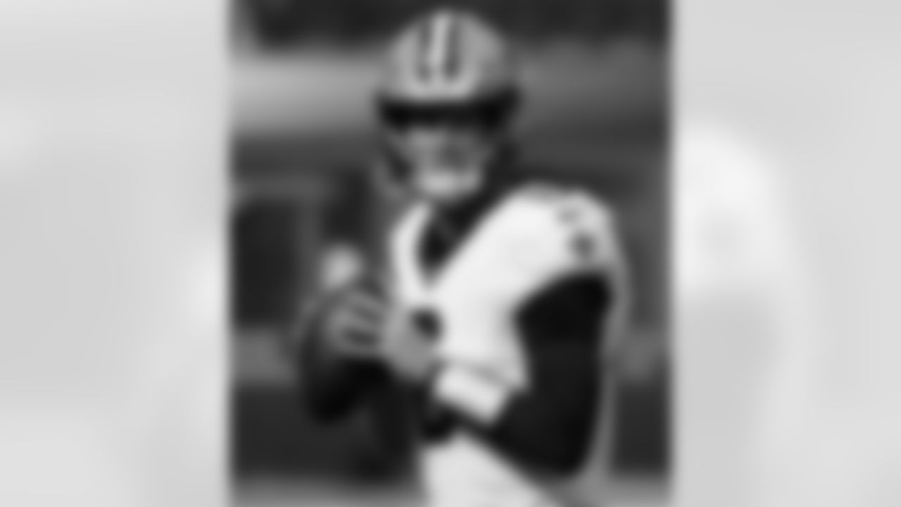 Check out the pregame photos from the New Orleans Saints game against the Los Angeles Rams for Week 9 of the 2025 NFL season on Nov. 2, 2025 at SoFi Stadium.