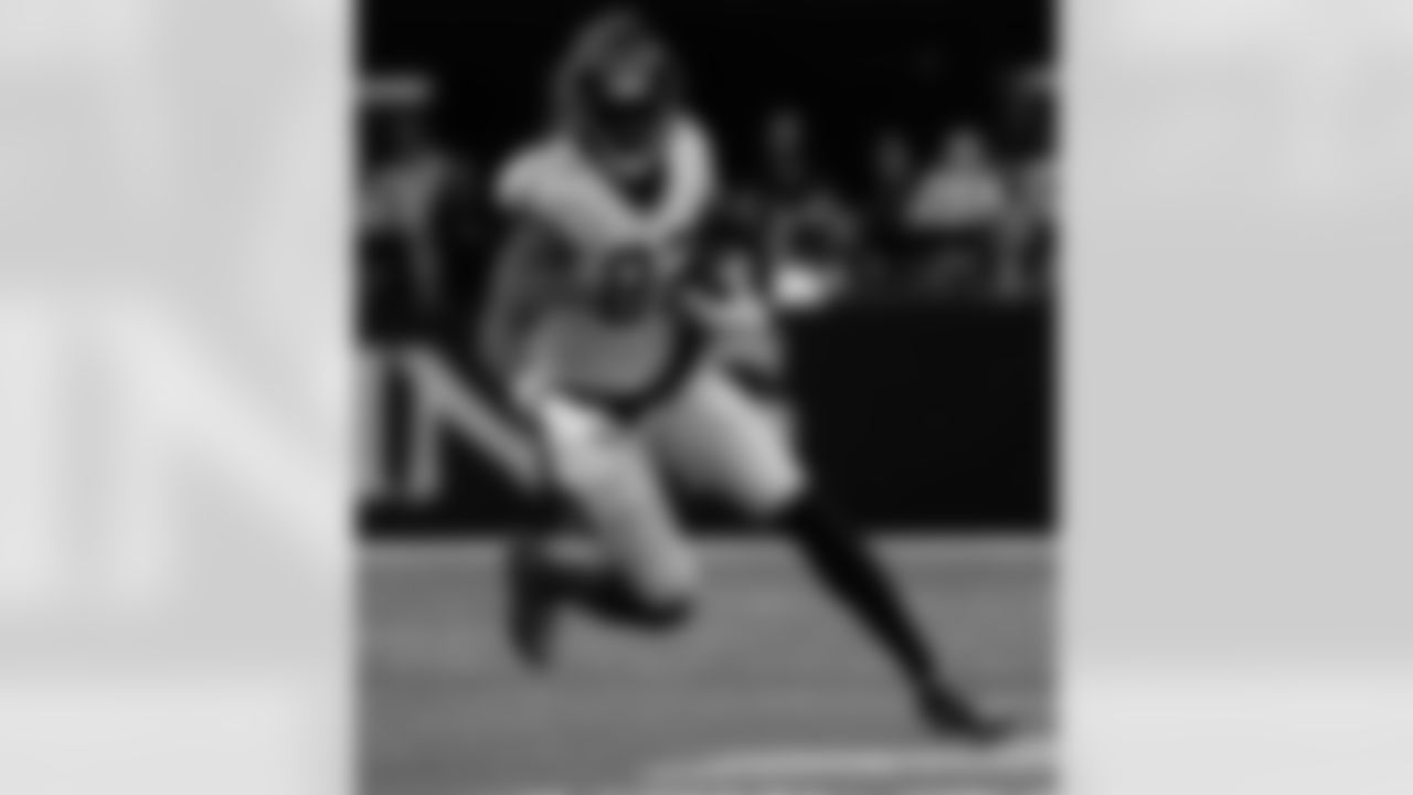 Check out the game action photos from the New Orleans Saints game against the New York Jets for Week 16 of the 2025 NFL season on Dec. 21, 2025 at the Caesars Superdome.