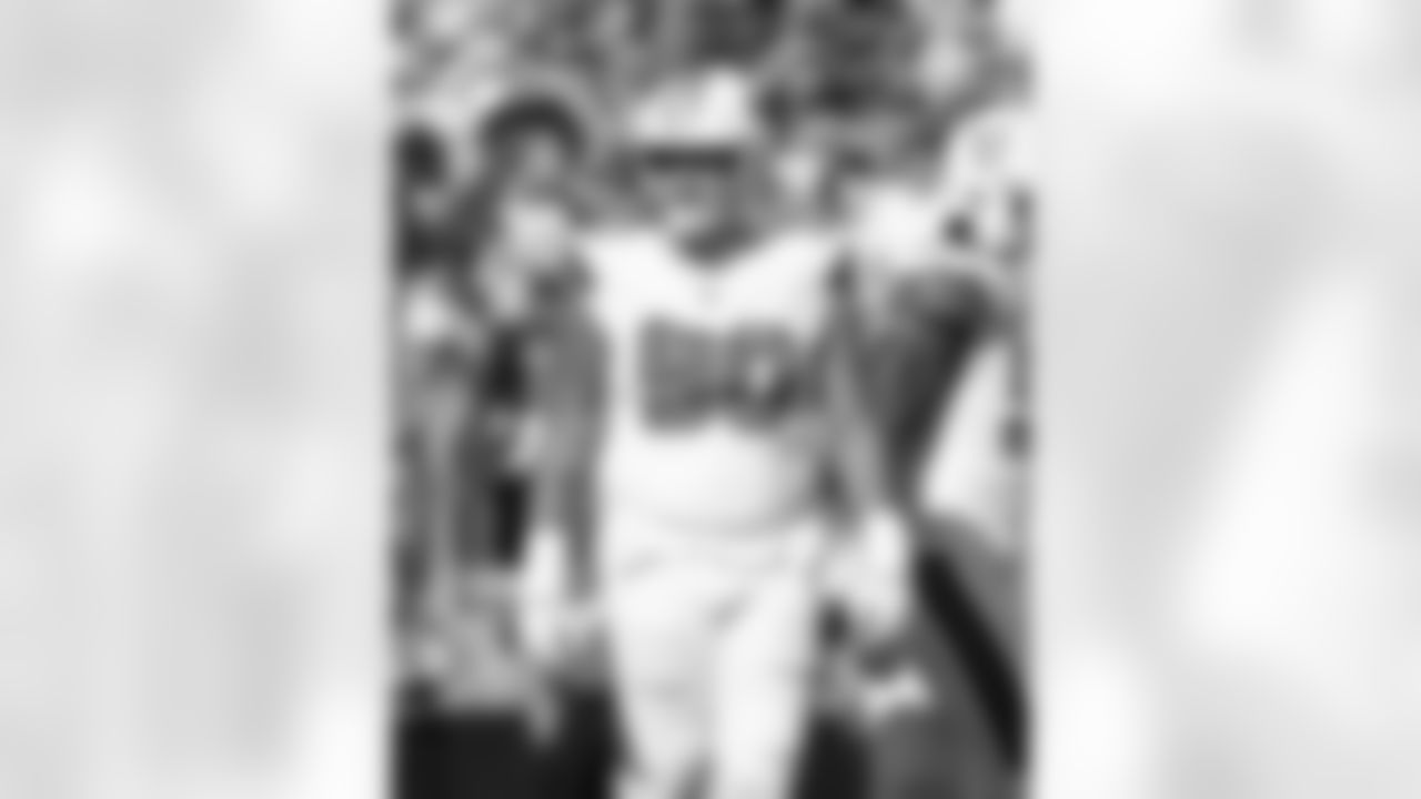 DT Bryan Bresee (90) during the New Orleans Saints game against the Carolina Panthers for Week 10 of the 2025 NFL season on Nov. 9, 2025 at Bank of America Stadium.