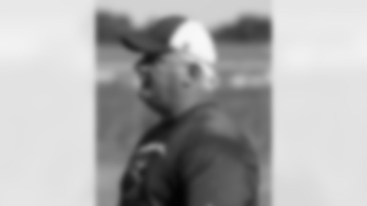 The New Orleans Saints honor James Shiver of St. Edmund High School as our latest High School Coach of the Week. The Fighting Blue Jays are averaging 49.8 points a game this season.