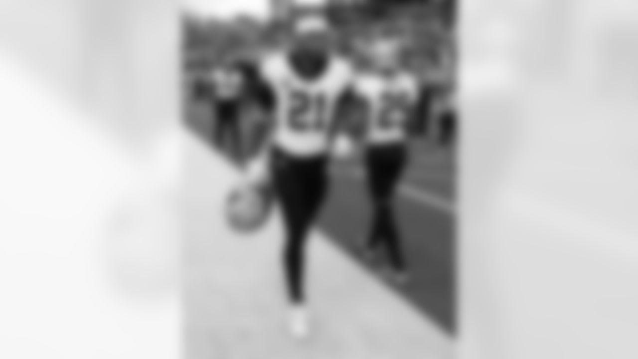 Check out the pregame photos from the New Orleans Saints game against the Tennessee Titans for Week 17 of the 2025 NFL season on Dec. 28, 2025 at Nissan Stadium.