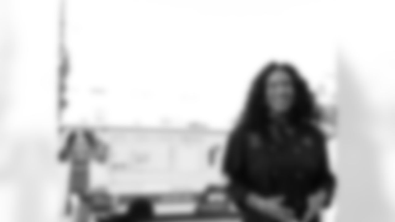 New Orleans Saints linebacker Demario Davis and his wife, Tamela's Devoted Dreamers Foundation hosted the annual "Dinner with the Davises" event at the Boys and Girls Club Gretna on Nov. 18, 2025.