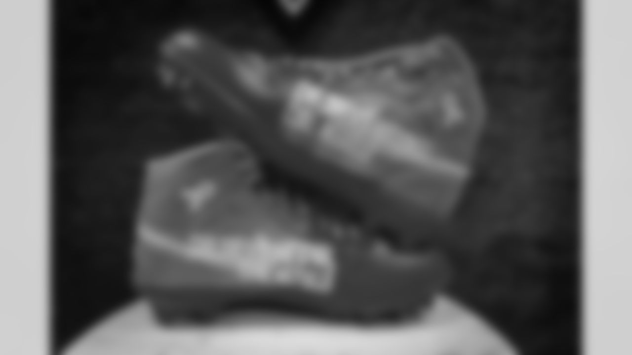 Get a preview as New Orleans Saints owner Gayle Benson, players and coaches honor their personal causes and foundations for the 2025 NFL My Cause My Cleats initiative during their Week 12 game against the Atlanta Falcons.
Bryan Bresee: Children's Hospital Foundation | Artist: Matt Goldberg