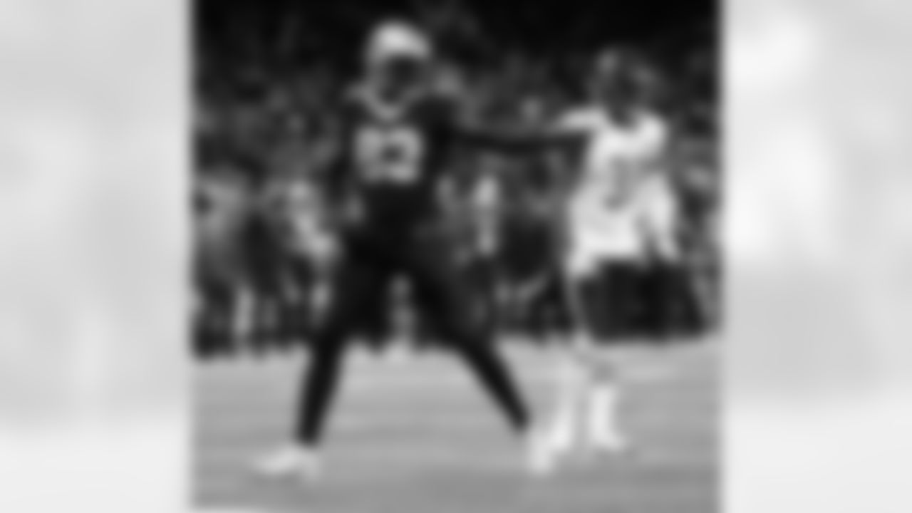 Check out the game action shots from the New Orleans Saints game against the Chicago Bears in Week 9 of the 2023 NFL season.