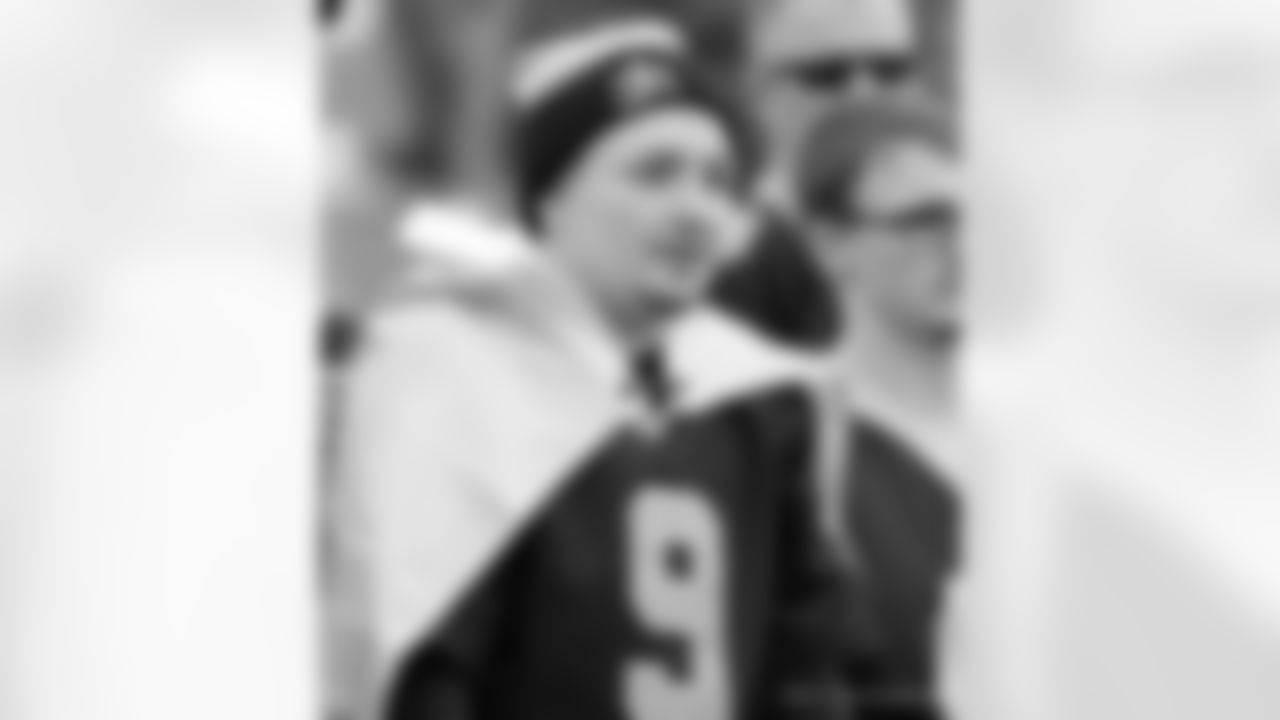 Check out the fan photos from the New Orleans Saints game against the Tennessee Titans for Week 17 of the 2025 NFL season on Dec. 28, 2025 at Nissan Stadium.