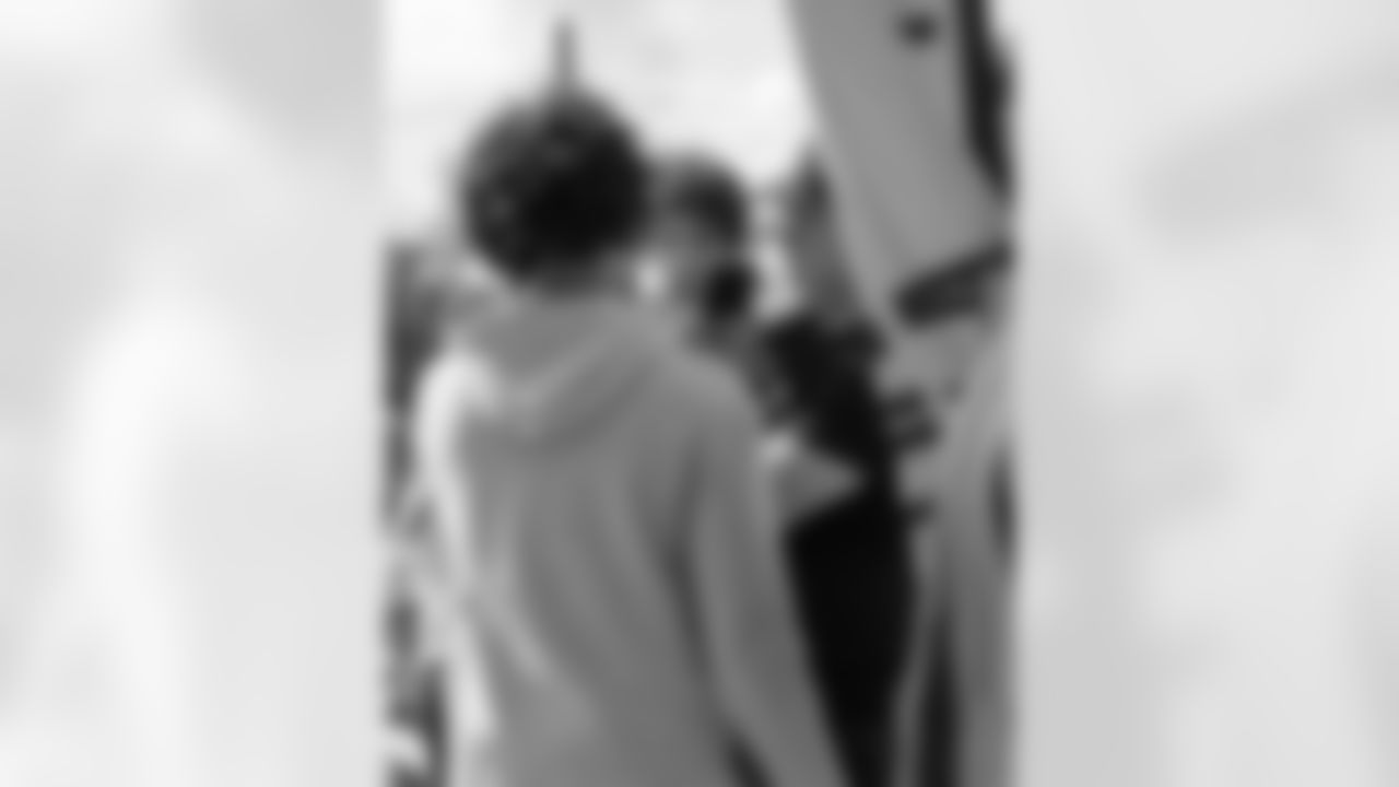 Chris Olave and The Olave Family Foundation volunteered with Lighthouse Nola and Second Harvest Food Bank for their Thanksgiving turkey drive through on Nov. 25, 2025.