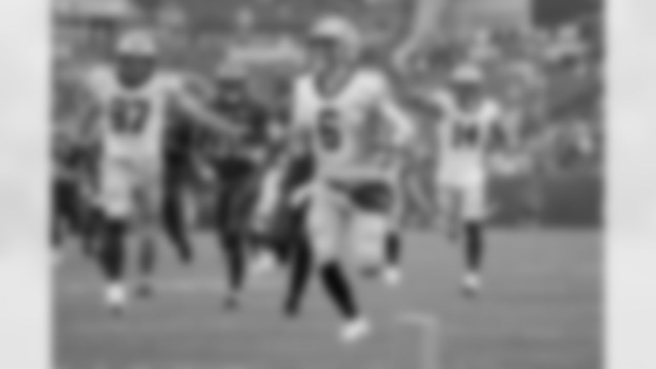 Check out the game action photos from the New Orleans Saints game against the Tampa Bay Buccaneers for Week 14 of the 2025 NFL season on Dec. 7, 2025 at Raymond James Stadium.