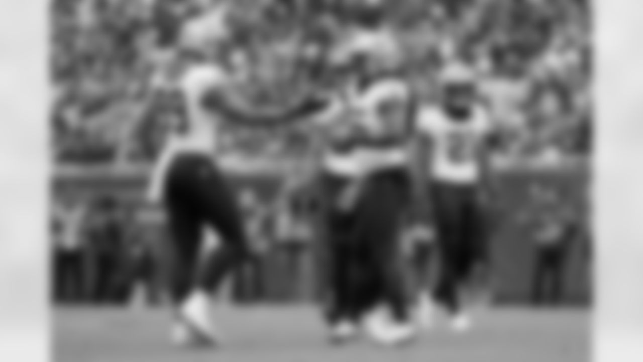 Check out the game action photos from the New Orleans Saints game against the Chicago Bears for Week 7 of the 2025 NFL season on Oct. 19, 2025 at Soldier Field.