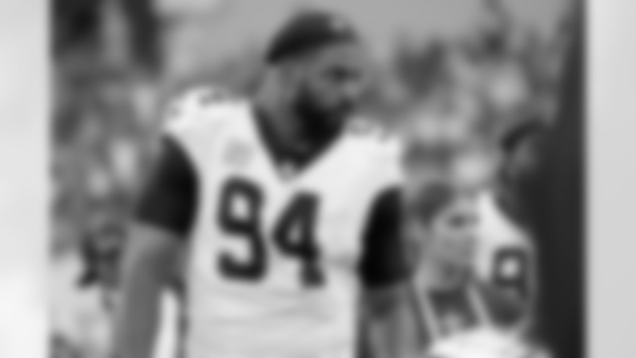 Check out the game action photos from the New Orleans Saints game against the Los Angeles Rams for Week 9 of the 2025 NFL season on Nov. 2, 2025 at SoFi Stadium.