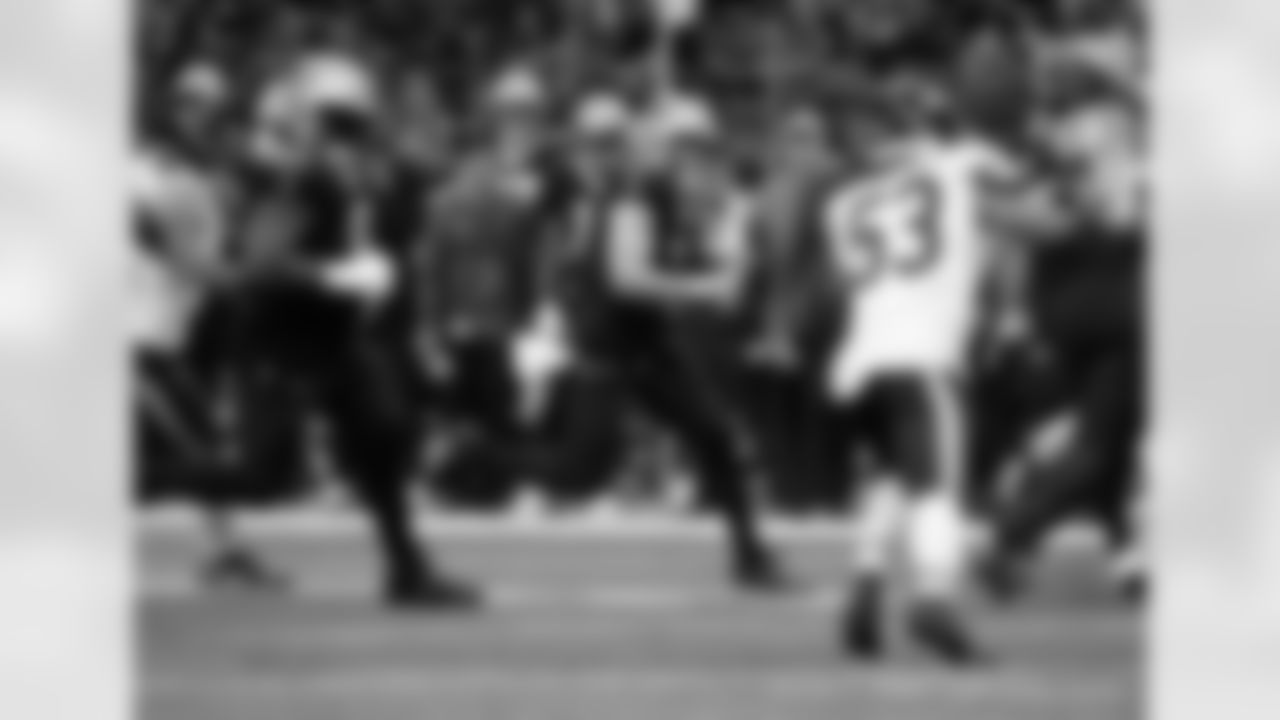 Check out the game action shots from the New Orleans Saints game against the Chicago Bears in Week 9 of the 2023 NFL season.