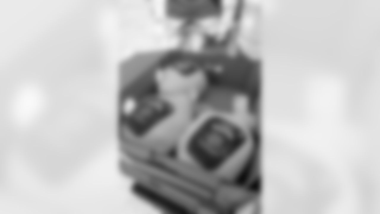 The New Orleans Saints Cheer Krewe and Gumbo joined Sysco New Orleans to distribute meals at their annual Thanksgiving food drive on Sunday, Nov. 16, 2025.