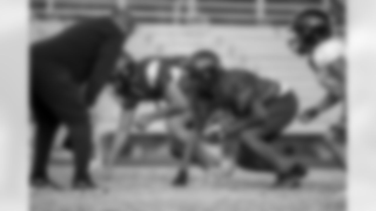 The New Orleans Saints honor Clifford Paul of Jeanerette High School our latest High School Coach of the Week. Clifford Paul is entering his 5th season as the head coach for the Jeanerette Tigers. This season the Tigers have improved on the momentum from last year, and are currently 8-2 having just beat St. John 36-2. This win helped Coach Paul and the Tigers to secure the #5 ranked position in Division IV Non-Select and will be facing #28 West St. John in the first round.