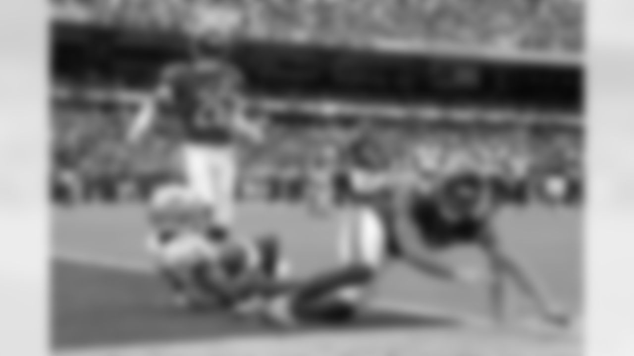 Check out the game action photos from the New Orleans Saints game against the Chicago Bears for Week 7 of the 2025 NFL season on Oct. 19, 2025 at Soldier Field.