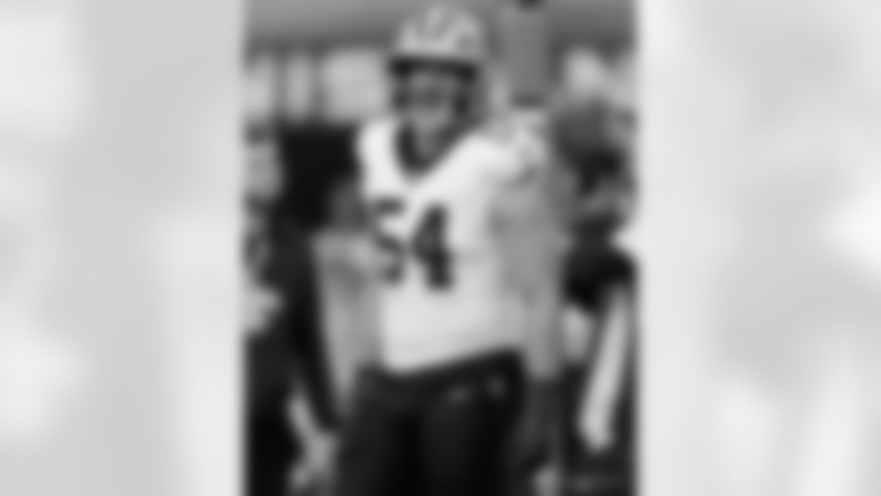 Check out the game action photos from the New Orleans Saints game against the Tennessee Titans for Week 17 of the 2025 NFL season on Dec. 28, 2025 at Nissan Stadium.