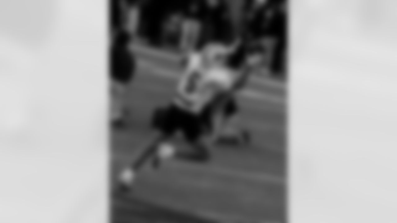 Check out photos from Day 1 of practices at the 2026 Panini Senior Bowl in Mobile, Ala. on Tuesday, Jan. 27, featuring top NFL Draft prospects and Saints personnel including Associate Head Coach and Running Backs Coach Joel Thomas, Quarterbacks Coach Scott Tolzien, Assistant Special Teams Coach Kyle Wilber, Assistant Defensive Backs Coach Robert Blanton, and Assistant to the Head Coach Mike Martinez working with players.