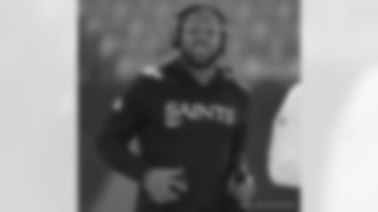 Check out the pregame photos from the New Orleans Saints game against the Carolina Panthers for Week 10 of the 2025 NFL season on Nov. 9, 2025 at Bank of America Stadium.