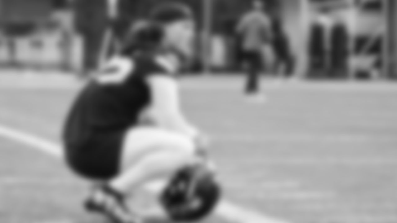 Seahawks linebacker Drake Thomas (42) practiced on Wednesday, January 1, 2026 at the Virginia Mason Athletic Center.