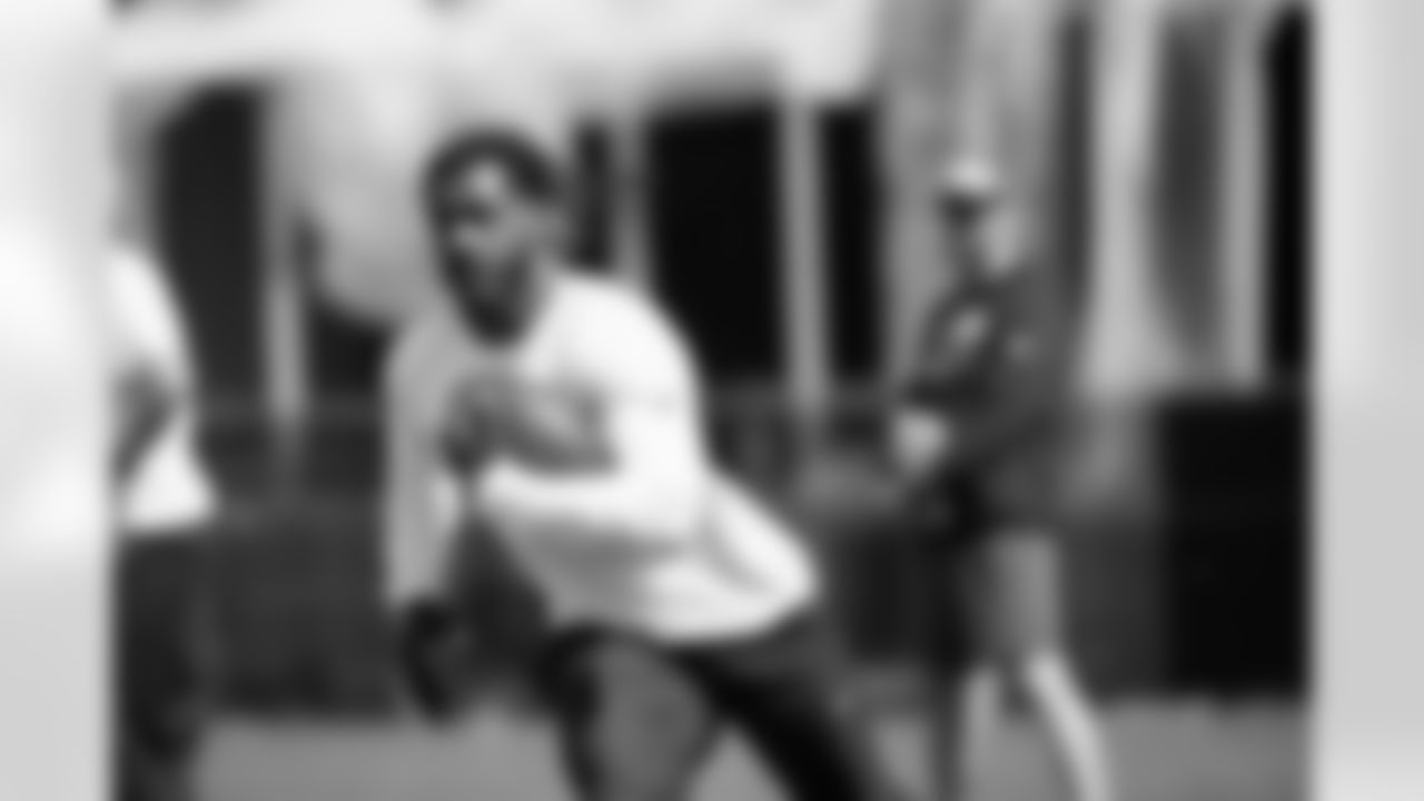 Seahawks running back Kenny McIntosh (25) participated in the Seahawks 2025 offseason workout program.