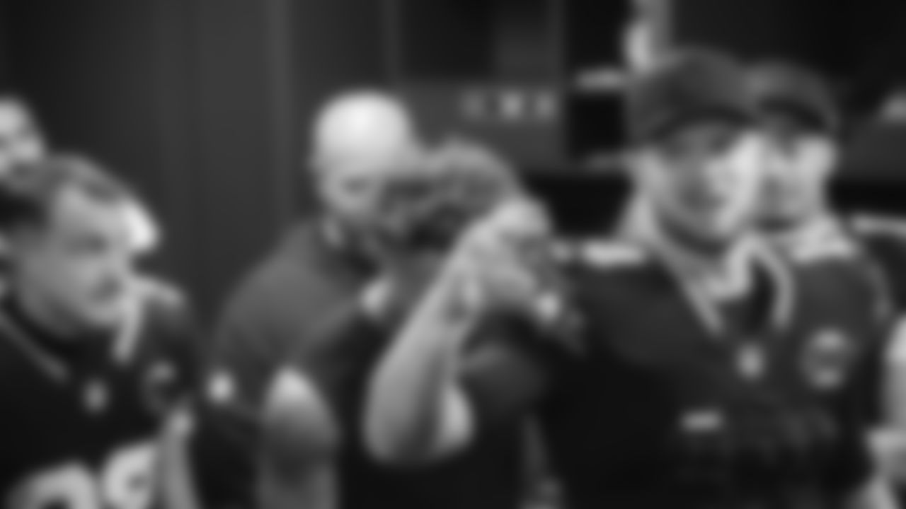 Seahawks quarterback Sam Darnold (14) at the Washington Commanders in Week 9.