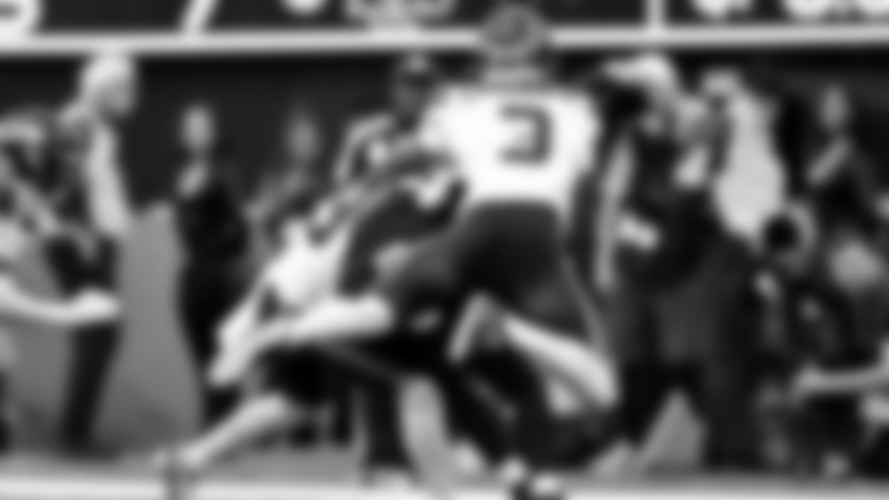 Seahawks at Rams on November 16, 2025