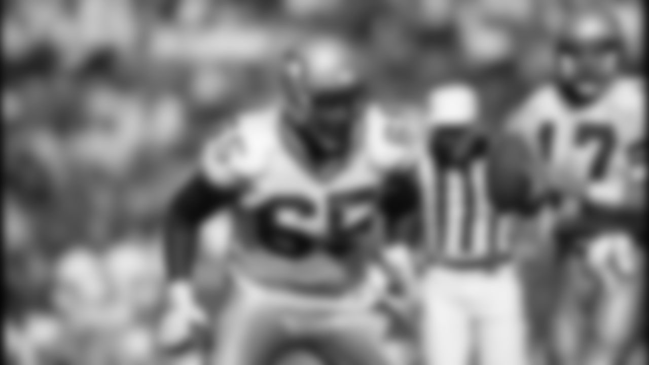 The Seahawks drafted South Caroline State guard Edwin Bailey with the 114th overall pick in the 5th round of the 1981 NFL Draft.