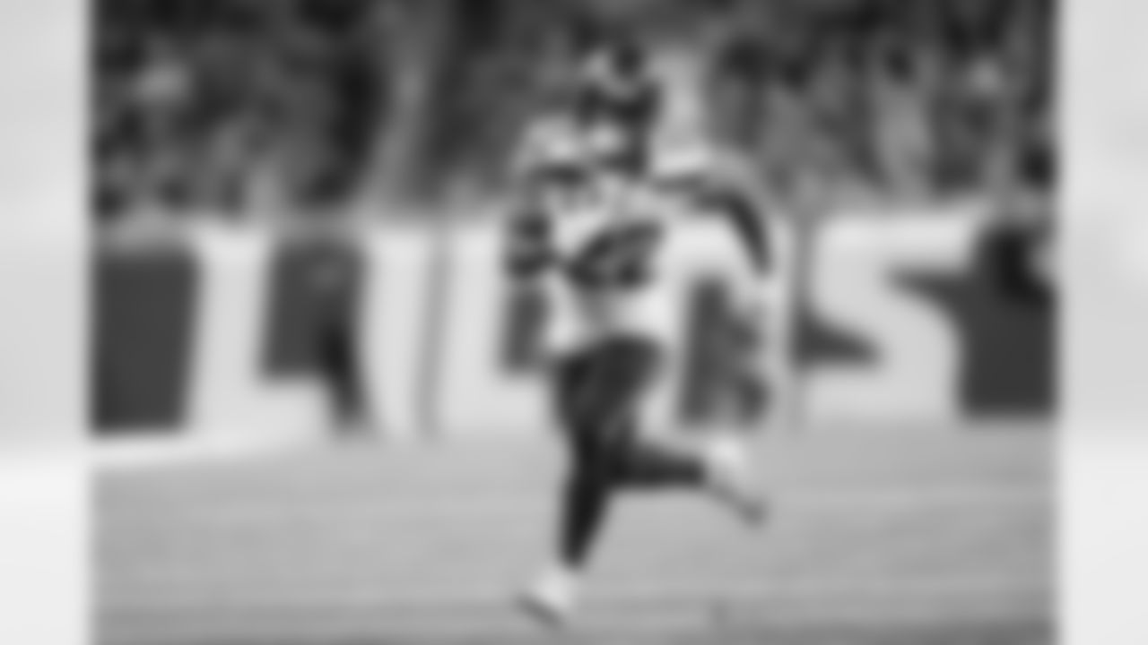 Seahawks cornerback Tre Brown (22)