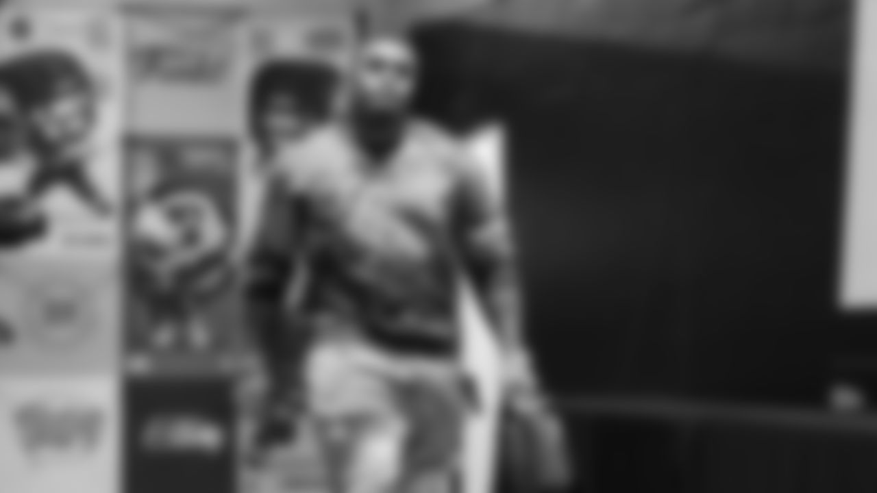 Seahawks defensive tackle Byron Murphy II (91) arrives at Lumen Field for the Week 10 matchup vs. the Arizona Cardinals.