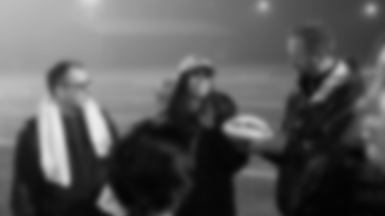 The Seahawks visited Tahoma High School on Tuesday, January 13, 2026 with Seahawks Legend Orlando Huff for the last Girls Flag Takeover of the season featuring the varsity game between Todd Beamer High School vs. Tahoma High School.