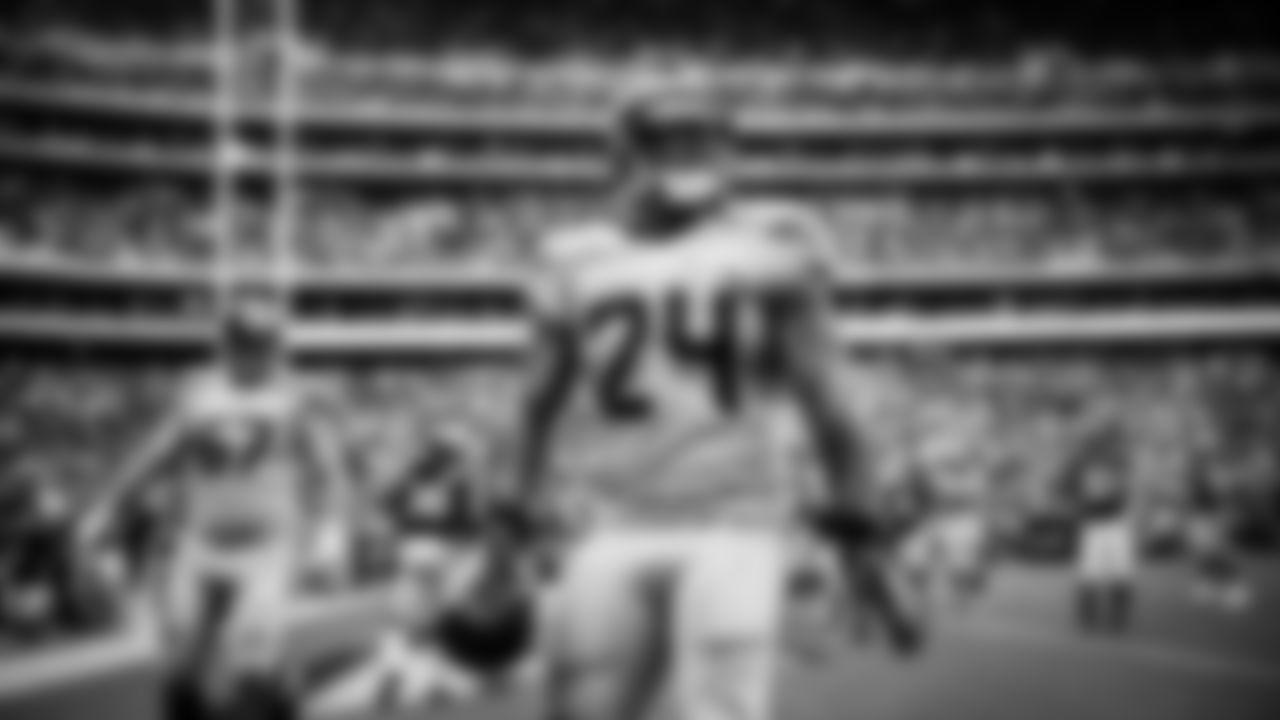 RB Marshawn Lynch 2010-2015,2019