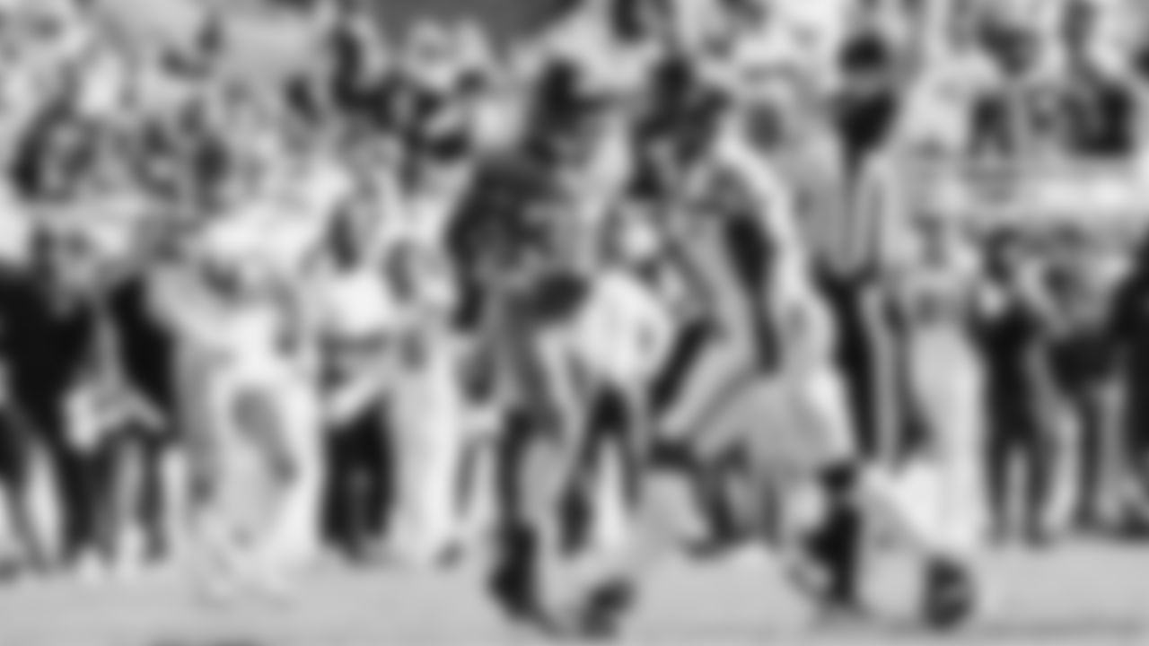 Seahawks defensive end DeMarcus Lawrence (0) at the Jaguars in Week 6.