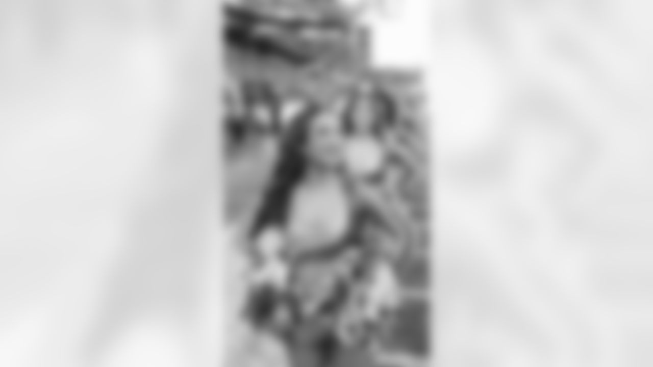 Seahawks Dancers For Week 13 On November 30th, 2025