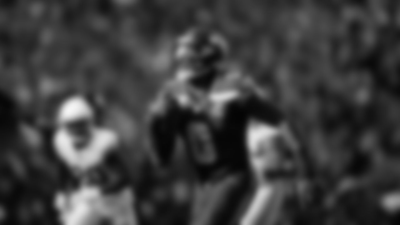 Seahawks defensive end DeMarcus Lawrence (0) vs. the Cardinals in Week 10.