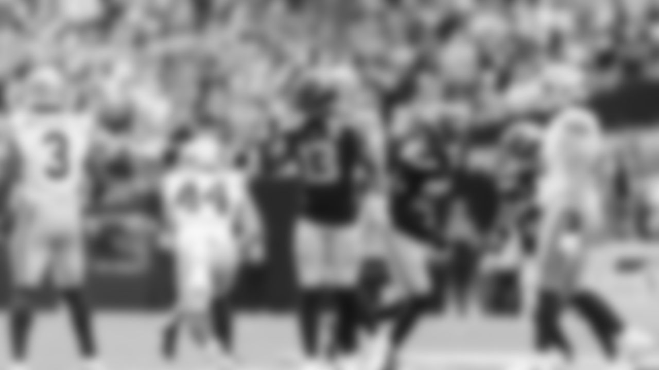 Seahawks linebacker Ernest Jones IV (13) vs. the San Francisco 49ers in Week 1.