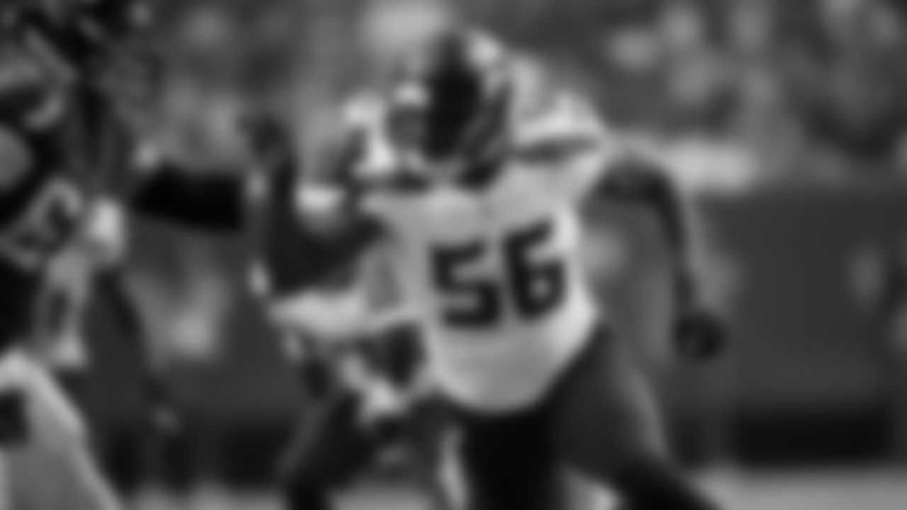 DE Cliff Avril 2013-2017