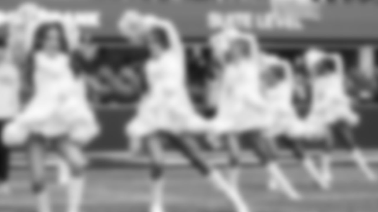 Seahawks Dancers in Week 15 on December 14th, 2025