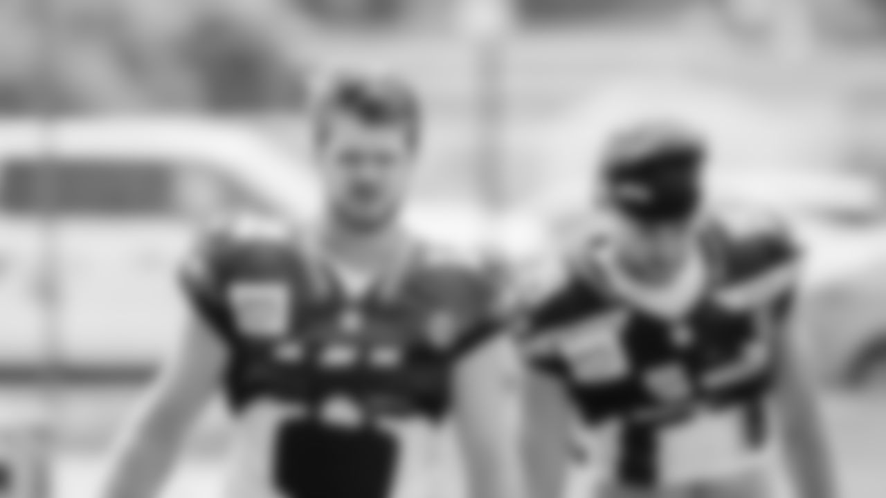 Seahawks quarterback Sam Darnold (14) and wide receiver Jake Bobo (19) participated in a joint practice with the Packers at Ray Nitschke Field in Green Bay, Wisconsin.