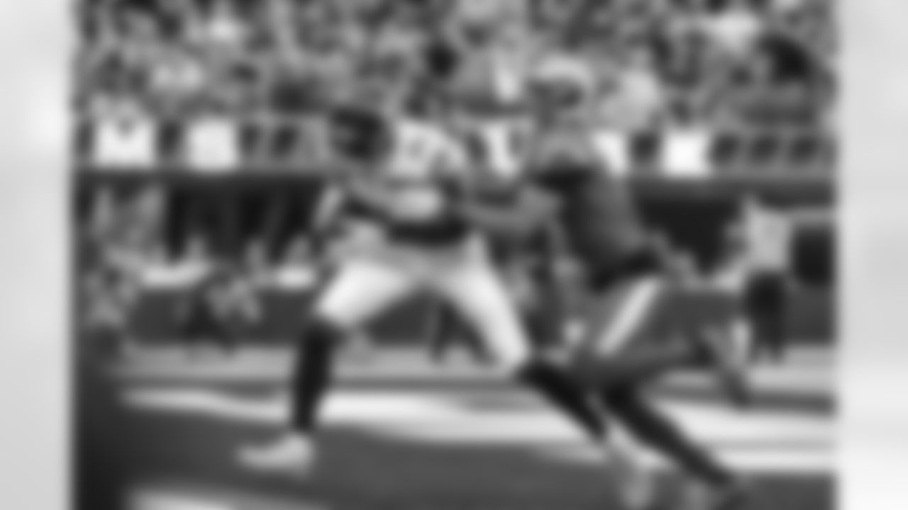 Seahawks wide receiver DK Metcalf (14) at the Week 18 matchup against the Los Angeles Rams at SoFi Stadium on Sunday, January 5, 2025.