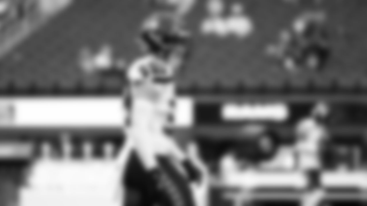 Seahawks safety Ty Okada (39) during pregame warmups at SoFi Stadium for the Week 11 matchup at the L.A. Rams.