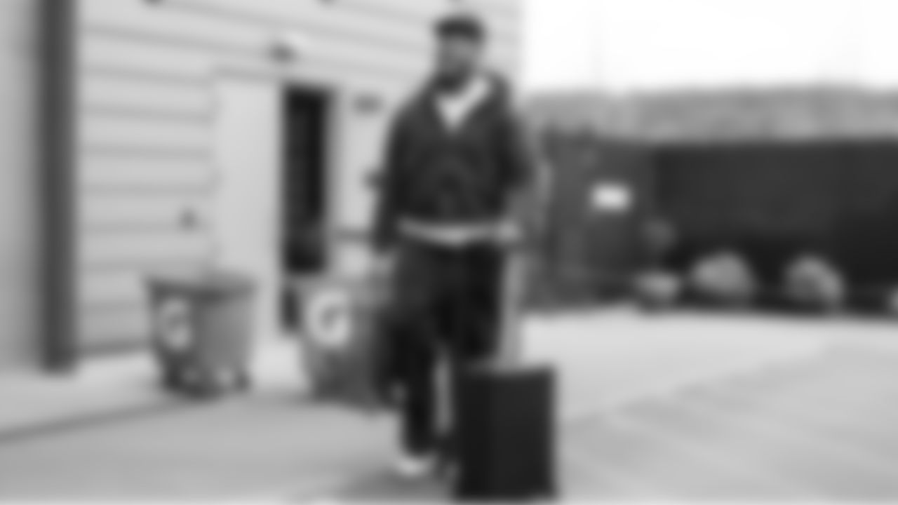 Seahawks linebacker Uchenna Nwosu (7) departed the Virginia Mason Athletic Center for the Week 12 trip to Nashville, Tennessee on Friday, November 21, 2025.