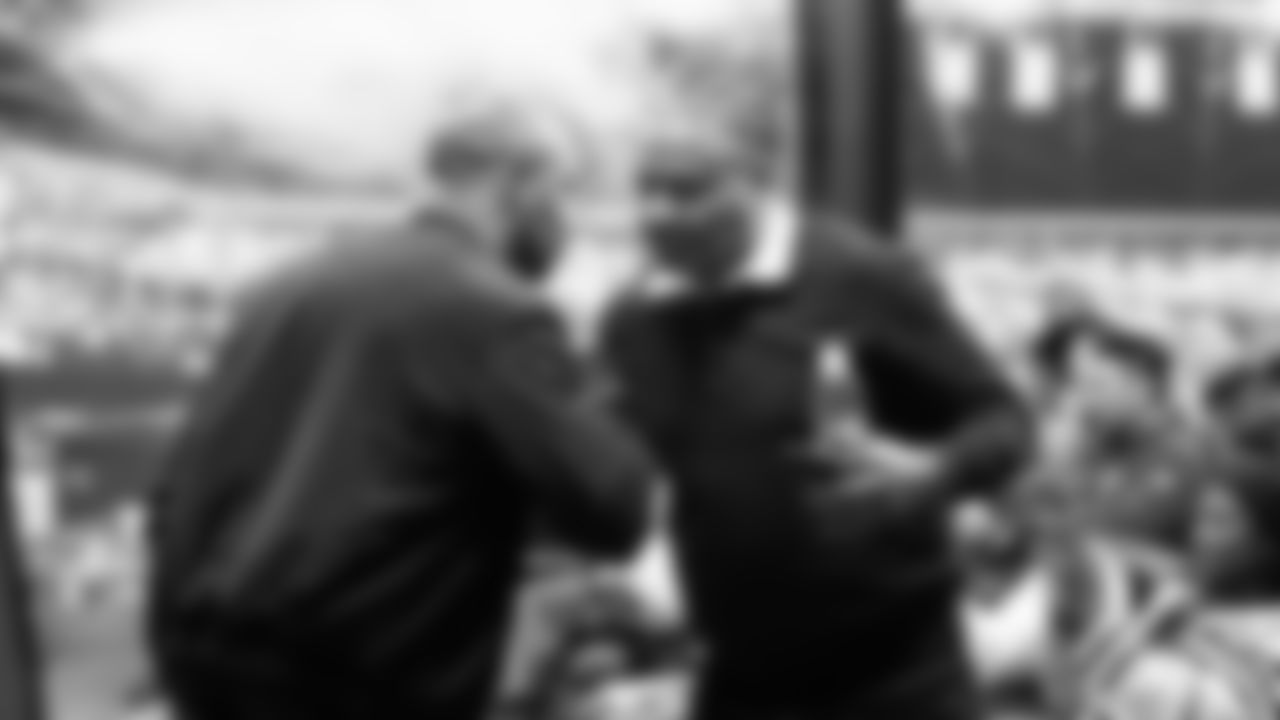 On February 19, ONYX, the Seahawks Black Employee Resource Group, in partnership with the DEI team, hosted its 2nd annual Black History Month celebration, 50 Years Strong: Celebrating Black Excellence & the Seahawks Legacy, at the Virginia Mason Athletic Center.