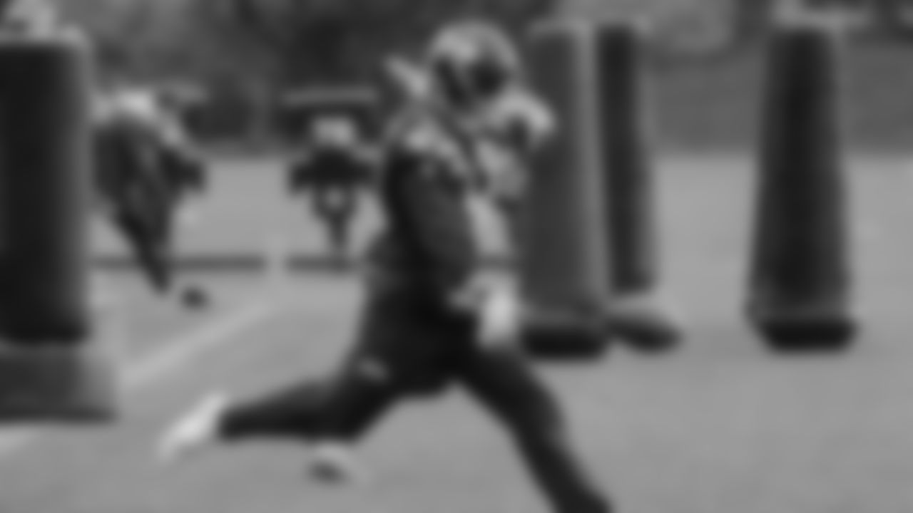 Seahawks punter Michael Dickson (4) practiced on Wednesday, December 24, 2025 at the Virginia Mason Athletic Center.