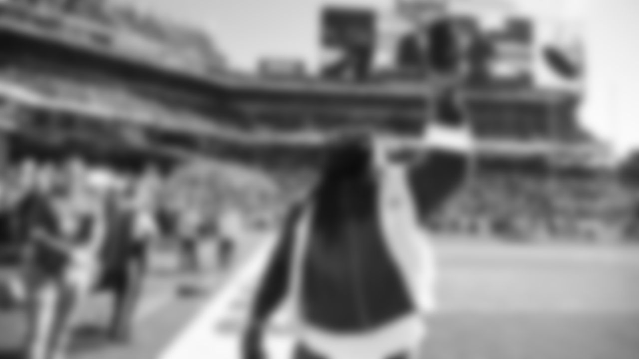 Super Bowl LX Warmups-20260208_22-22-44_6654