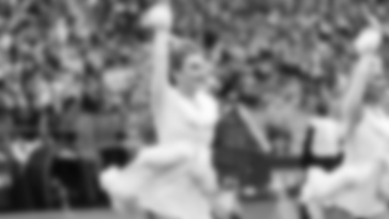 Seahawks Dancers in Week 15 on December 14th, 2025