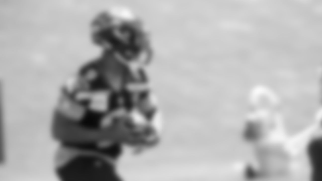 Seahawks running back Kenneth Walker III (9) participated in a workout on day three of OTAs on Friday, May 30, 2025 at the Virginia Mason Athletic Center.